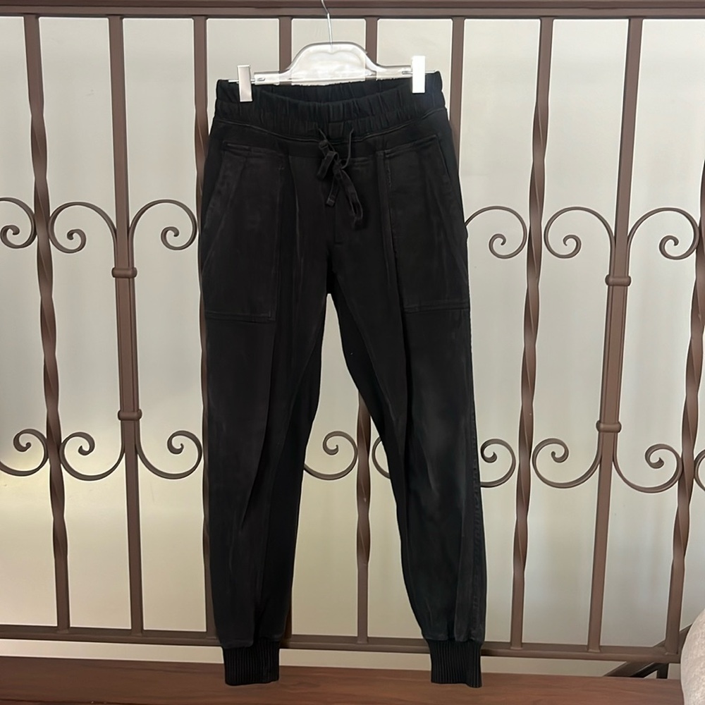 James Perse mixed media pant size 0 excellent condition super comfortable